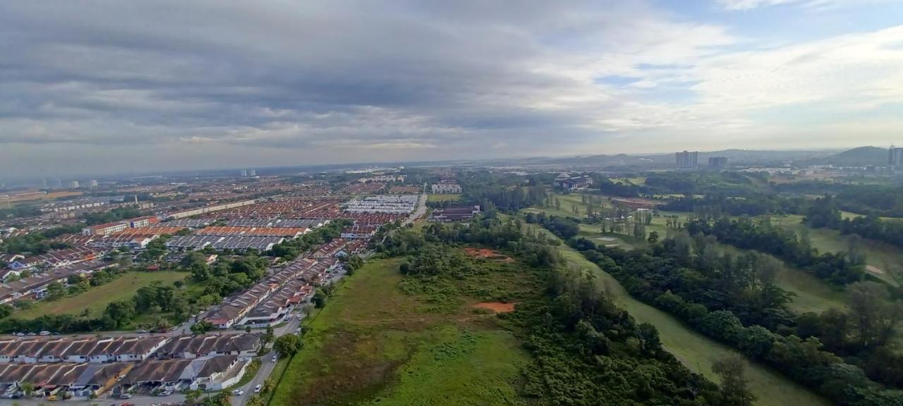Apartmán Modern Lifestyle Arc Austin Hills Johor Bahru Exteriér fotografie