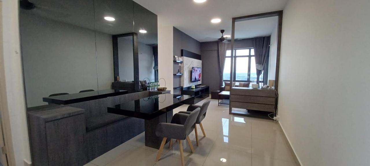 Apartmán Modern Lifestyle Arc Austin Hills Johor Bahru Exteriér fotografie
